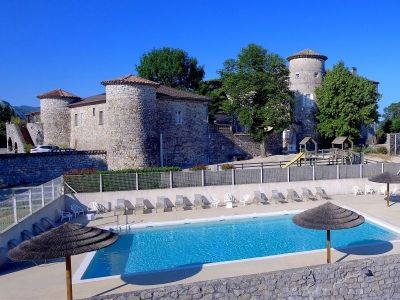 Village de gites du Château de Chaussy